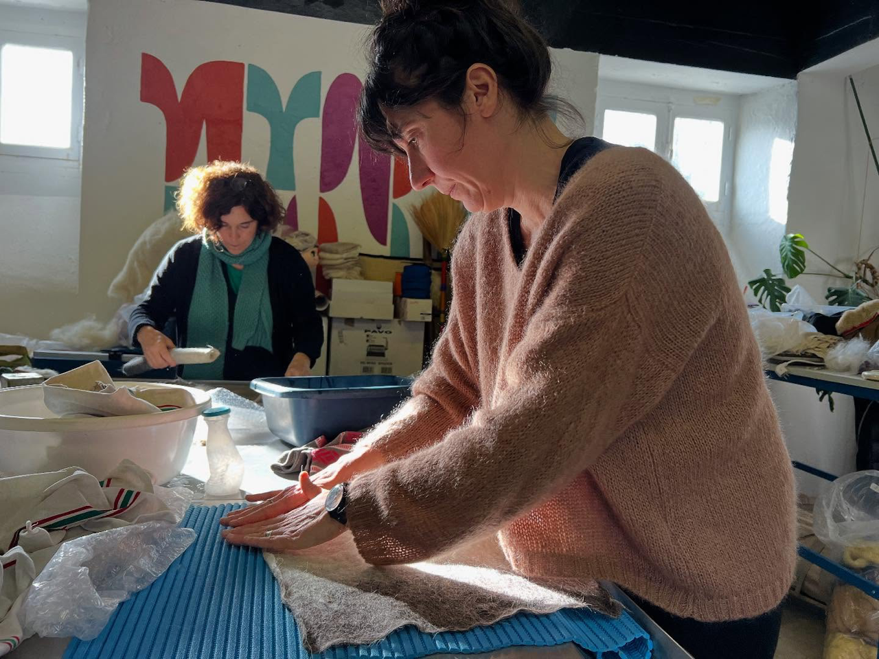 Formation professionnelle aux savoir-faire textiles au laboratoire textile de TRAM-E